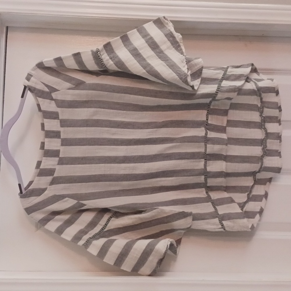 Women's Top